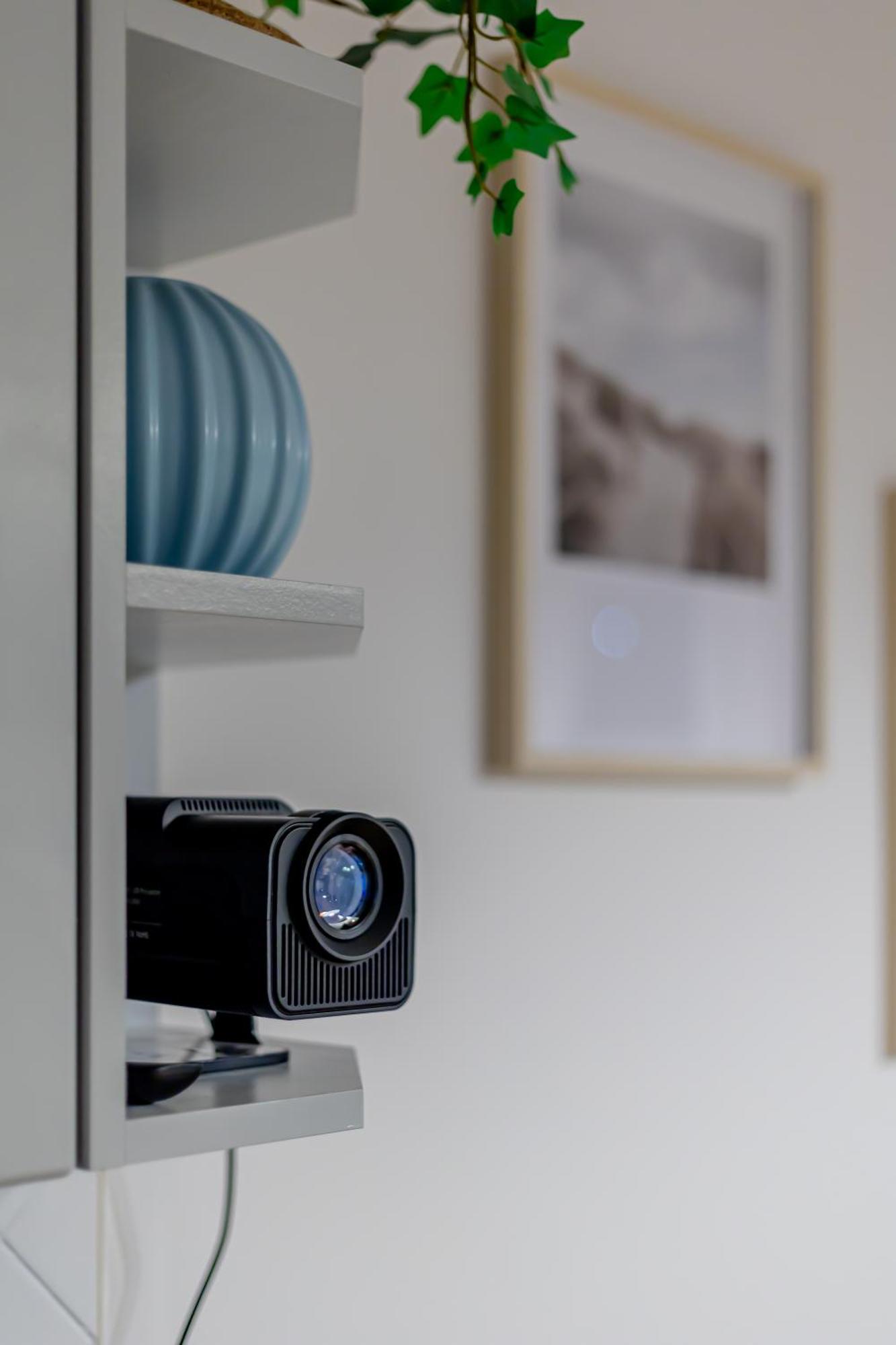 Ferienwohnung Rezydencja Filmowa- Wygodny Apartament 10 Min Od Lotniska I Centrum Warschau Exterior foto