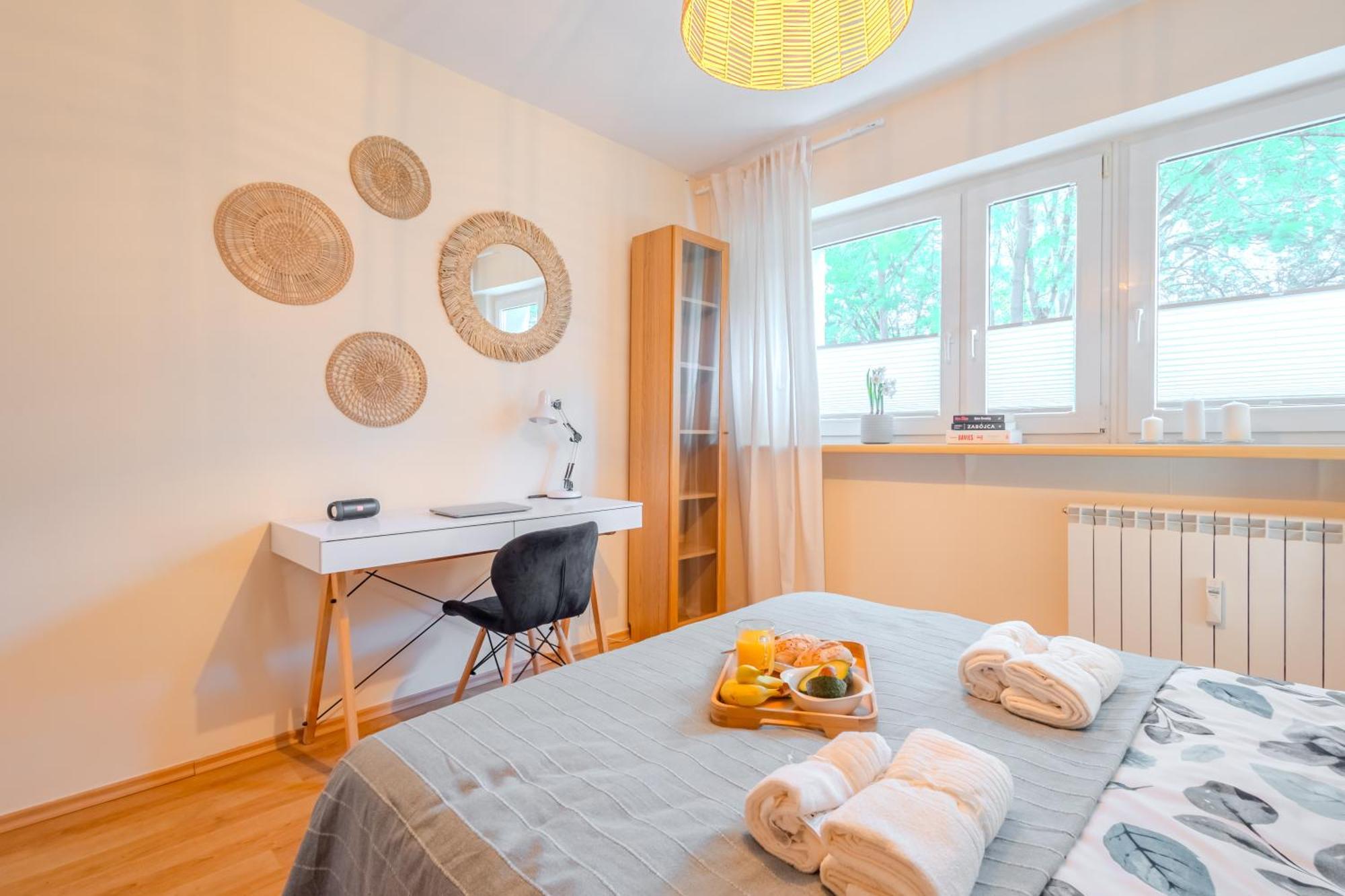Ferienwohnung Rezydencja Filmowa- Wygodny Apartament 10 Min Od Lotniska I Centrum Warschau Exterior foto